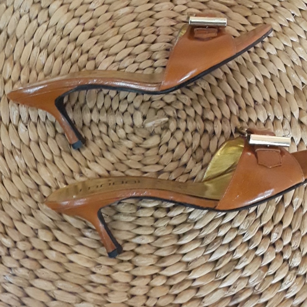 MODA mules - Picture 3 of 5